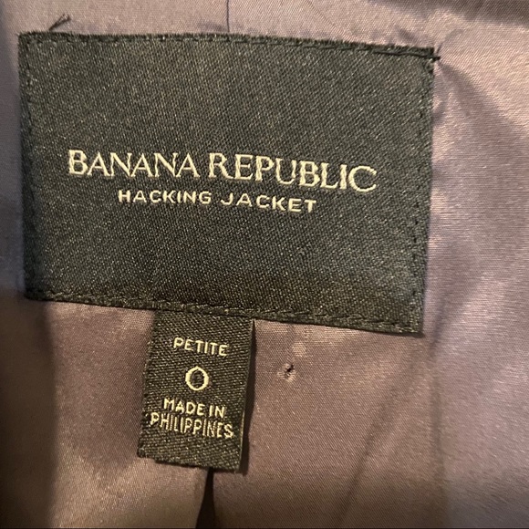 Banana Republic Gray Wool Blazer with White Piping - Picture 4 of 4